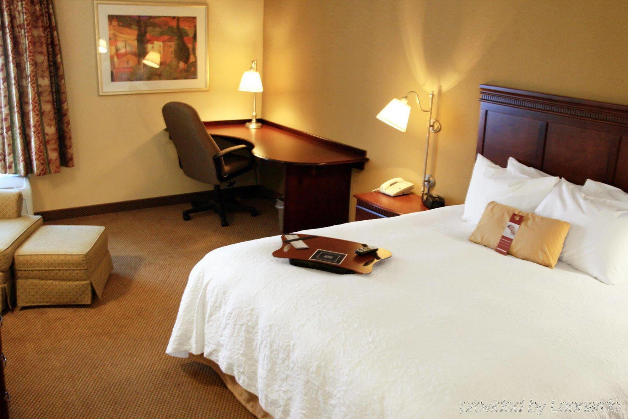 Hampton Inn Самтер Номер фото